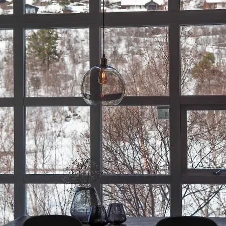 Apartamento Central Mountain Penthouse Getaway, Strandafjellet *