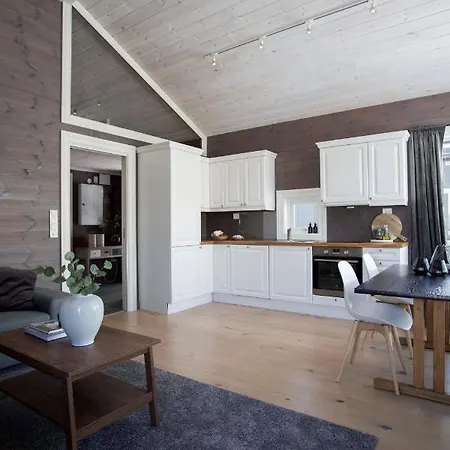 Central Mountain Penthouse Getaway, Strandafjellet Apartamento Stranda (More og Romsdal)