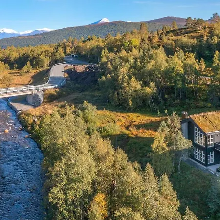 Central Mountain Penthouse Getaway, Strandafjellet Apartamento *