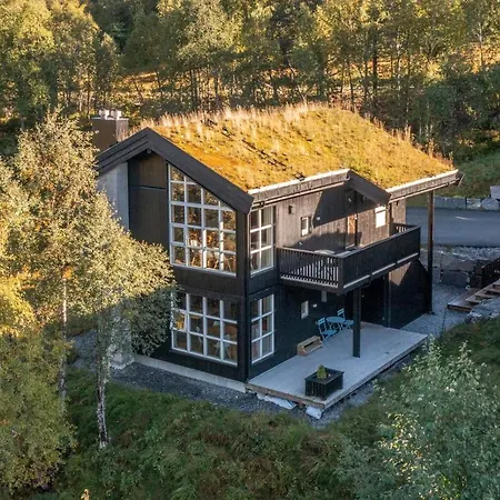 Apartamento Central Mountain Penthouse Getaway, Strandafjellet