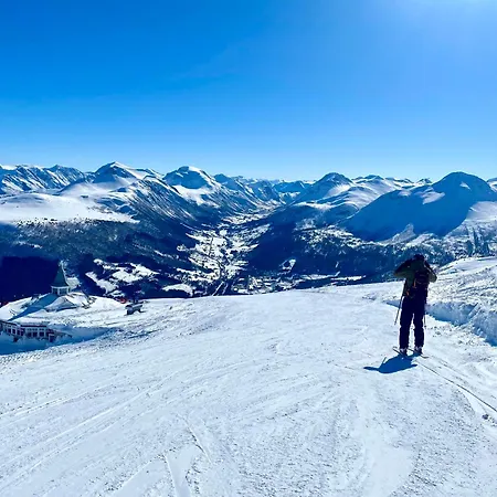 Central Mountain Penthouse Getaway, Strandafjellet Apartamento