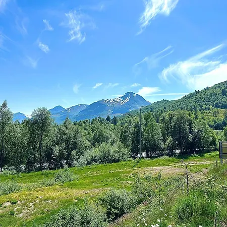 Central Mountain Penthouse Getaway, Strandafjellet